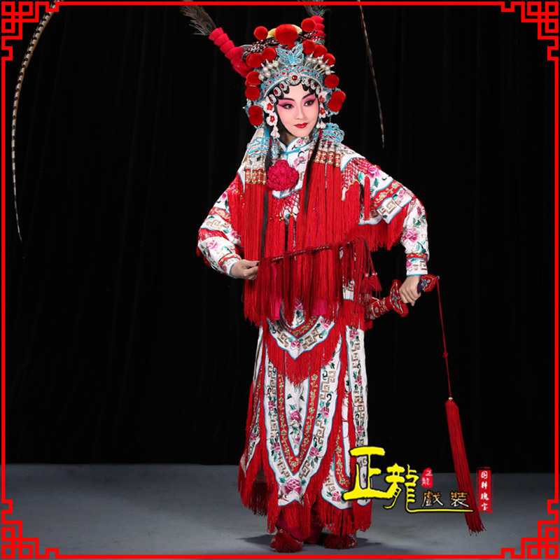 甘洛刀马旦改容战父 软绉镶边女改良靠